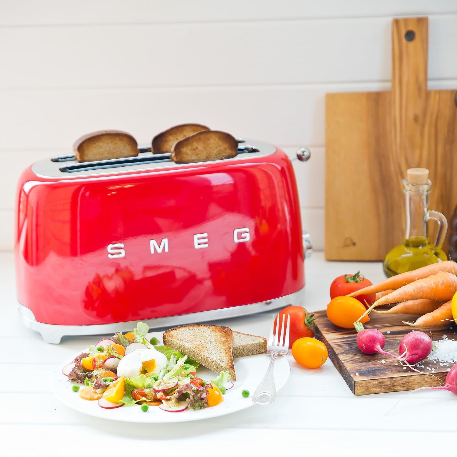 Smeg TSF02RDEU Toaster, 2 Extra Wide Slot Original Italian Brand, Auto Center for Even Browning, Smart Crumb Tray Drawer, Multi-Use: Defrost, Reheat & Bagel, 6 Toast Levels, 1500W, Red Mahajan Electronics Online