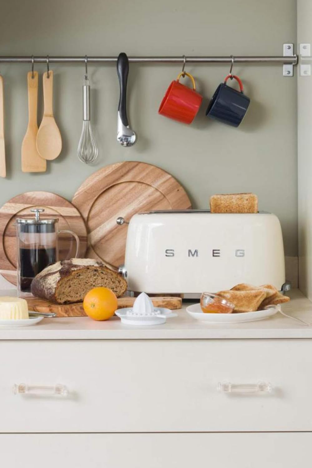 SMEG TSF01CREU 2 slice Toaster Cream, Glossy 50's Style Aesthetic Mahajan Electronics Online