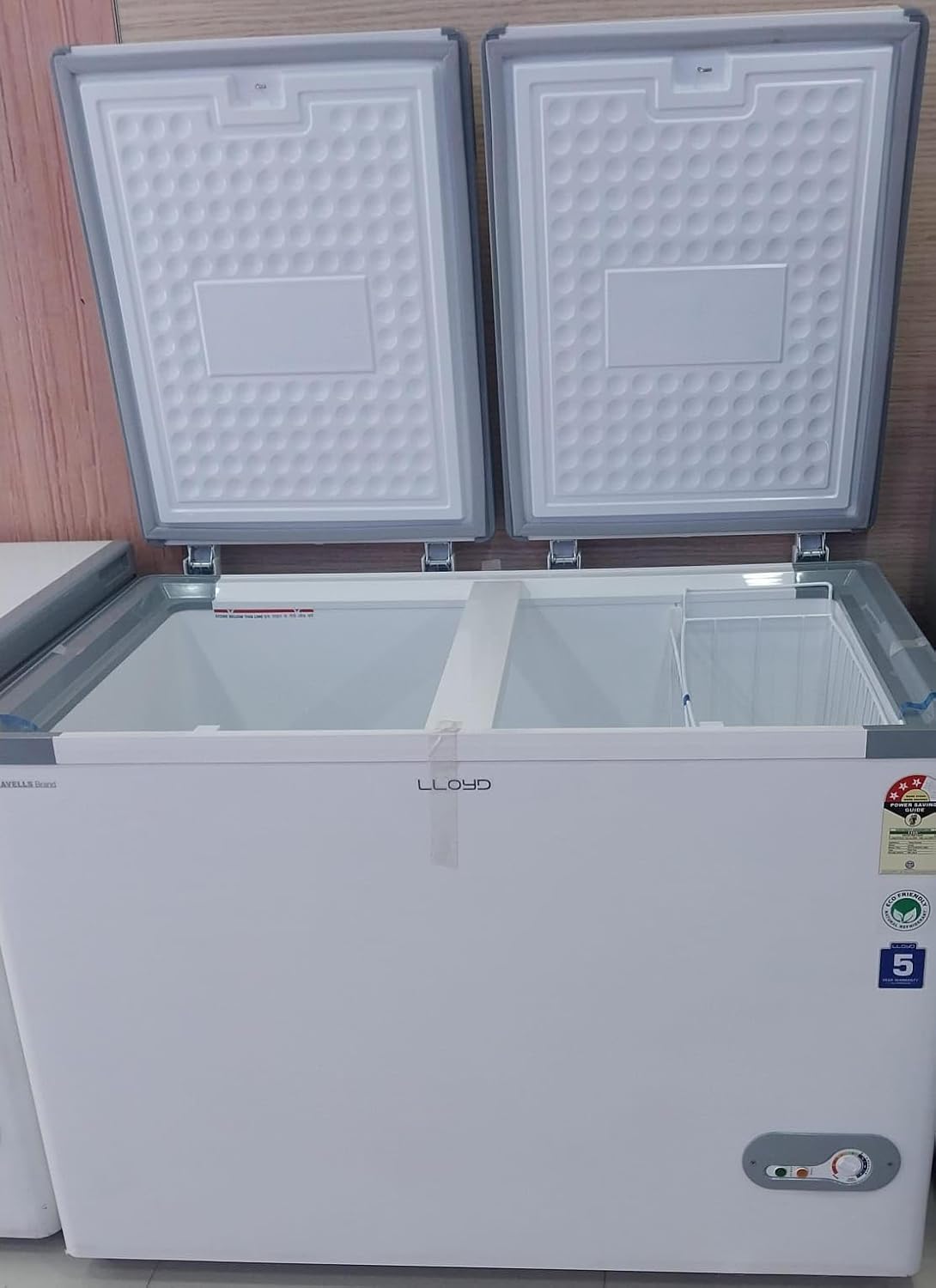 Havells-Lloyd GLHT424CDV 400 Litre 3 Star Hard Top Double Door Convertible Deep Freezer, ( White) Mahajan Electronics Online
