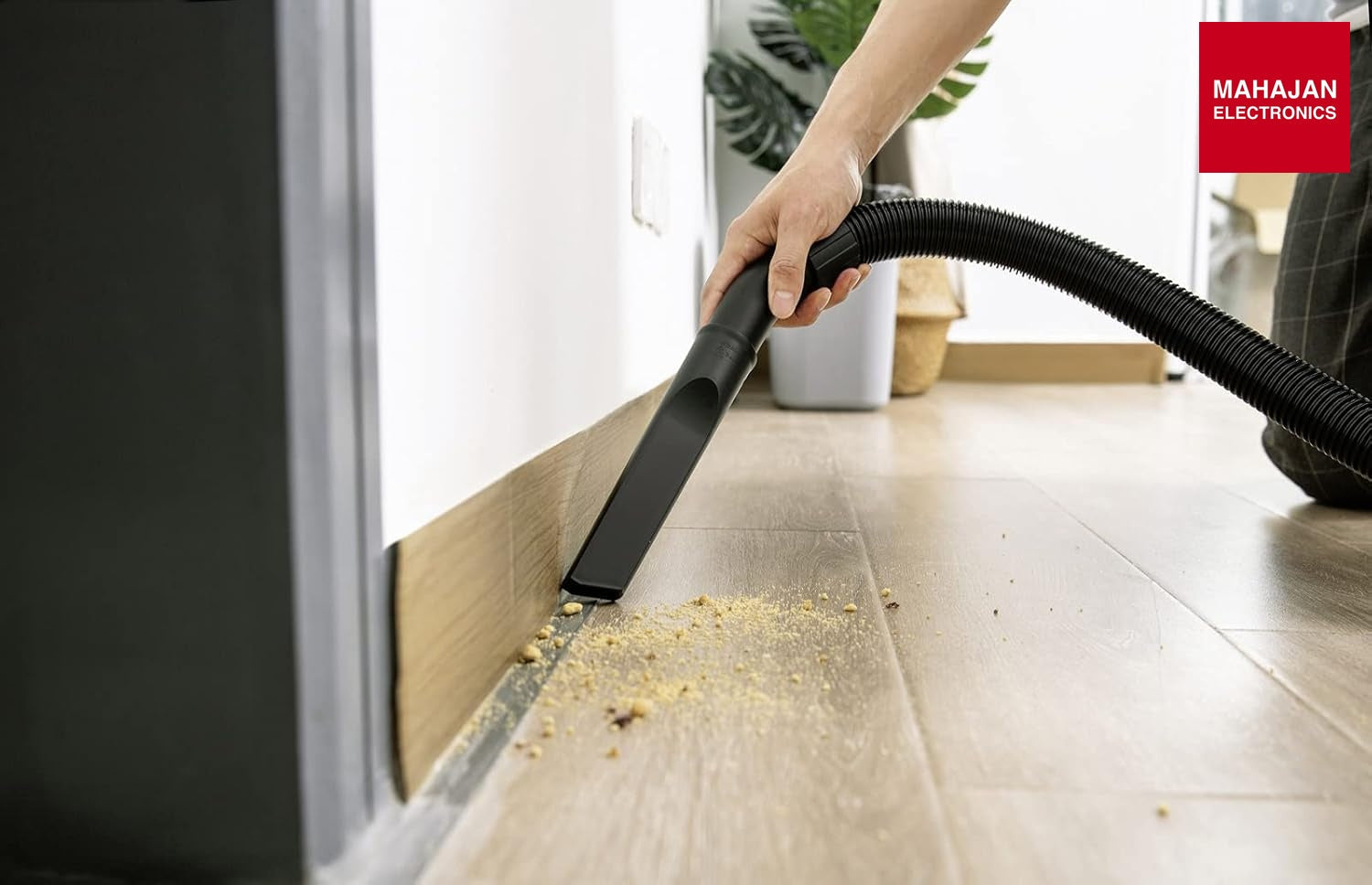 KARCHER WD 1s Classic Kap-Multi-Purpose Vacuum Cleaner, Yellow,18 Liter, Cartridge-Online Mahajan Electronics – Mahajan Electronics Online.