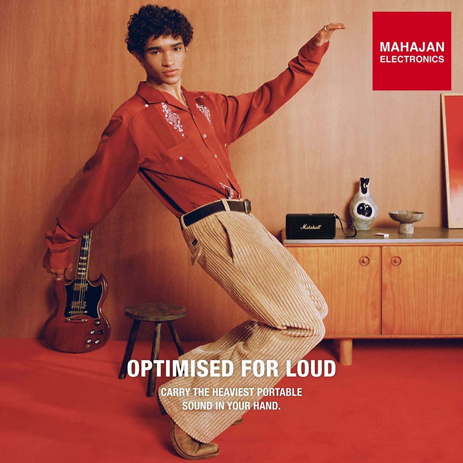 Marshall Middleton Portable Bluetooth Speaker, Black and Brass – Mahajan Electronics Online.