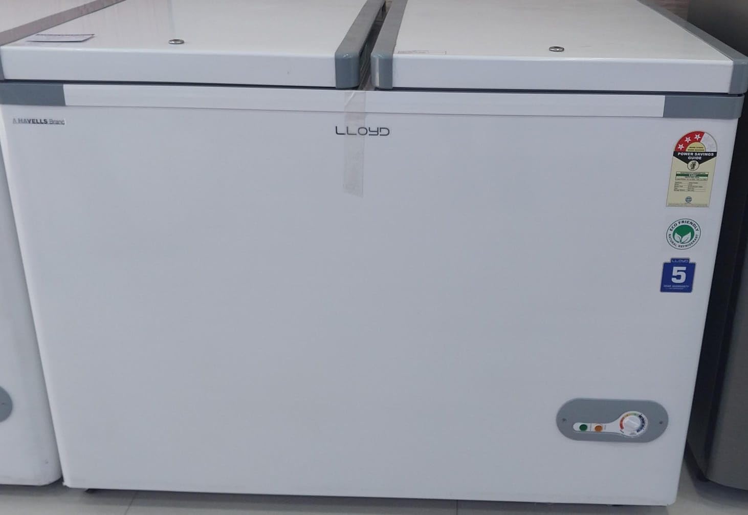 Havells-Lloyd GLHT424CDV 400 Litre 3 Star Hard Top Double Door Convertible Deep Freezer, ( White) Mahajan Electronics Online