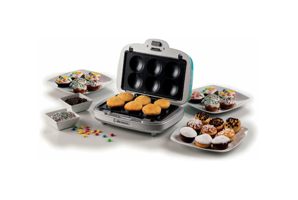 Ariete 1972 Electric Waffle Maker 700W – Non-Stick Plates, Locking System, Settings Make Sweet Savory Waffles at Home (Blue) 00C197201AR0