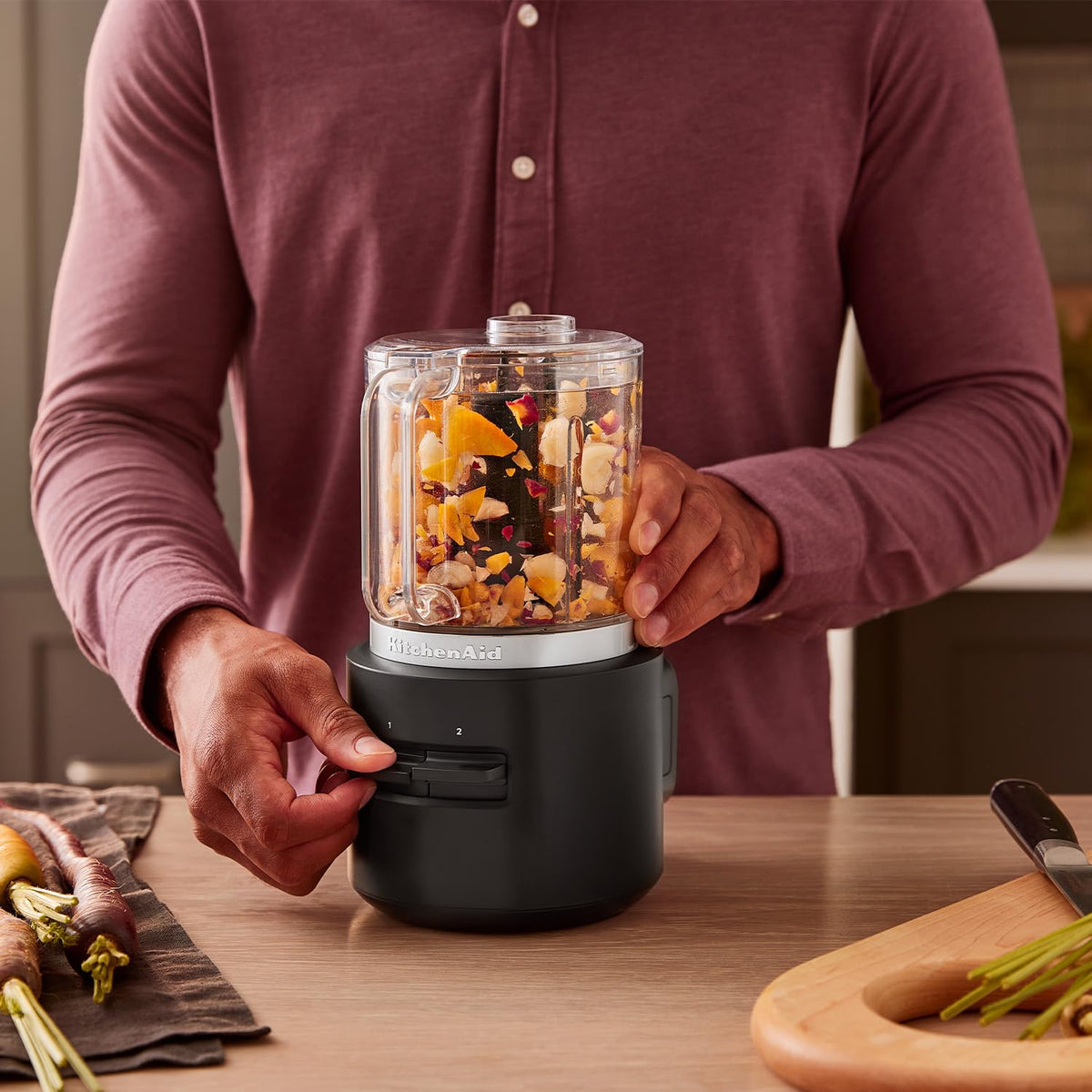 KitchenAid 5KFCR500ABM Go Cordless Food Chopper, 1.18L BPA-Free Work Bowl, 2-Speed with Pulse, Stainless Steel Multipurpose Blade & Whisk (Lithium Ion Battery 10.8V | Sold Separately) Black Matte KitchenAid
