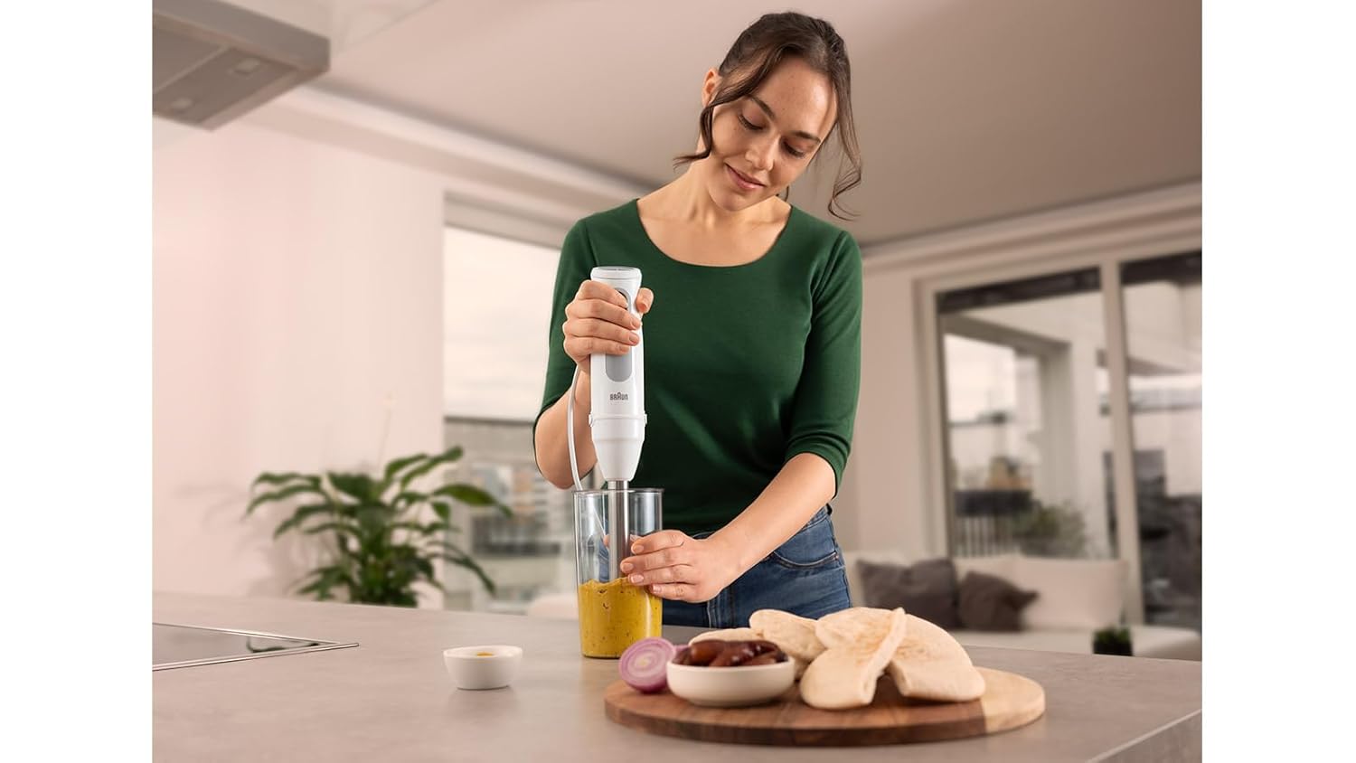 Braun MQ50236M MultiQuick 5 Hand Blender 1000W with Beaker, 500ml Chopper, Whisk, PowerBell VPlus, 21 Speeds, SplashControl for Chopping, Masala Grinding, Chutney, Puree, Smoothie, Soup, Shake Mahajan Electronics Online