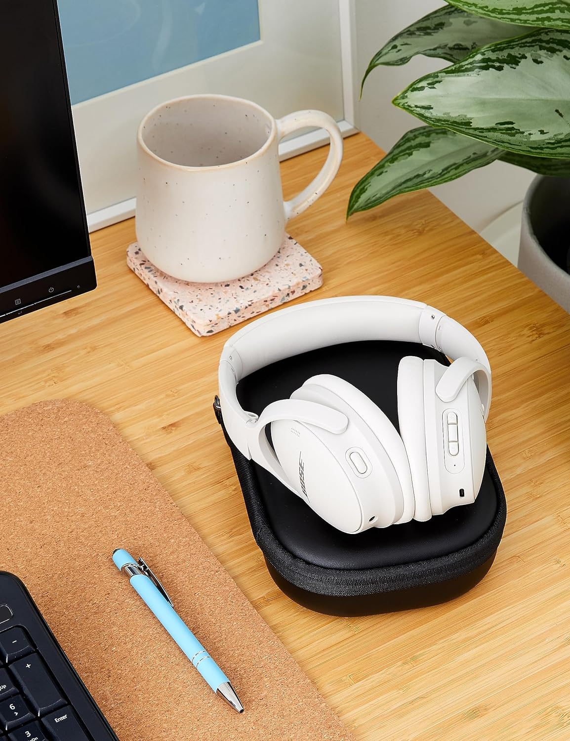 【売約済み】Bose QuietComfort 45 ホワイト Bose QuietComfort 45 Wireless Noise Cancelling Headphones