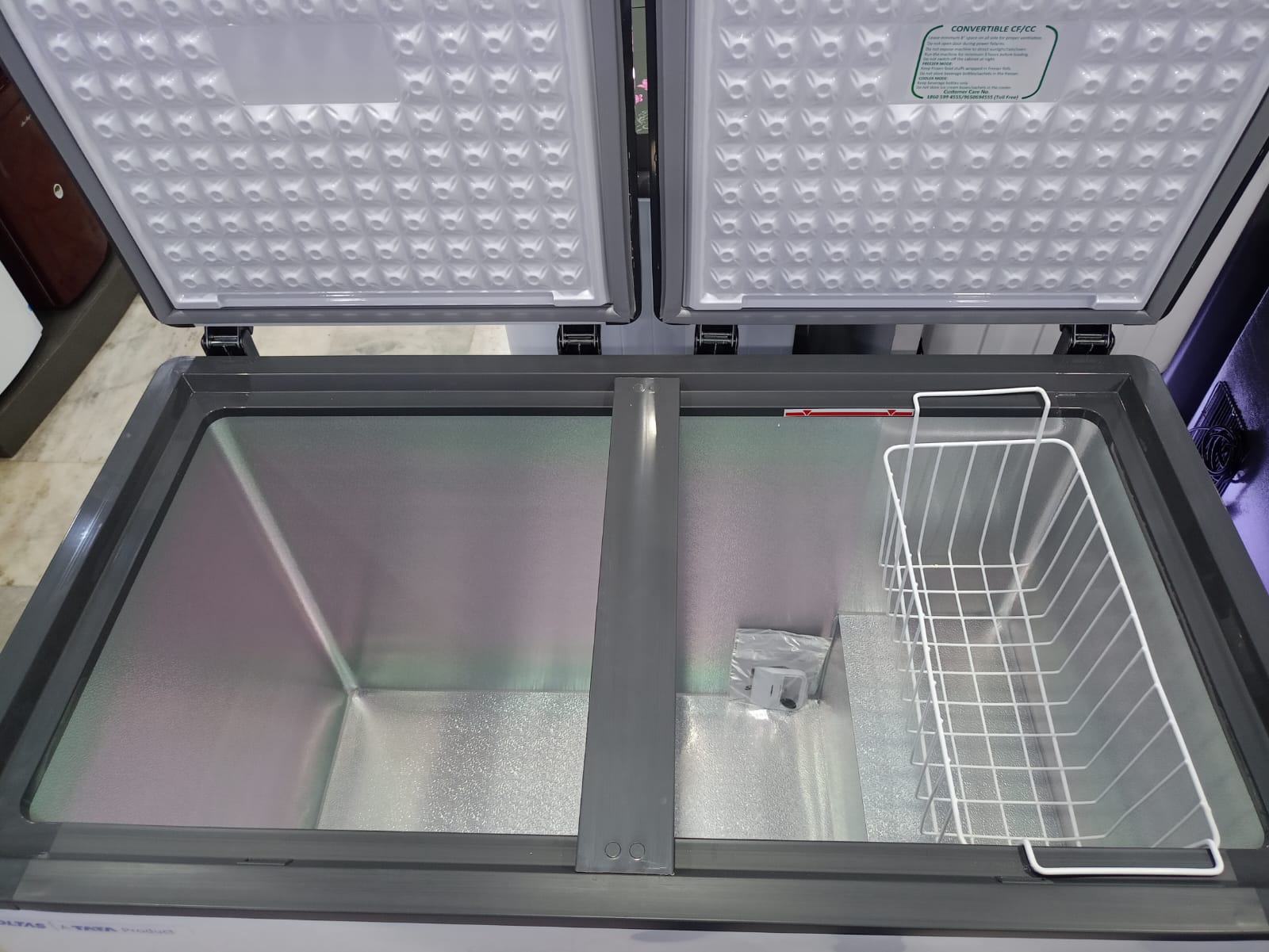 Voltas CVF406DA5-W-WA 361 L Double Door Convertible Deep Freezer (White)
Mahajan Electronics