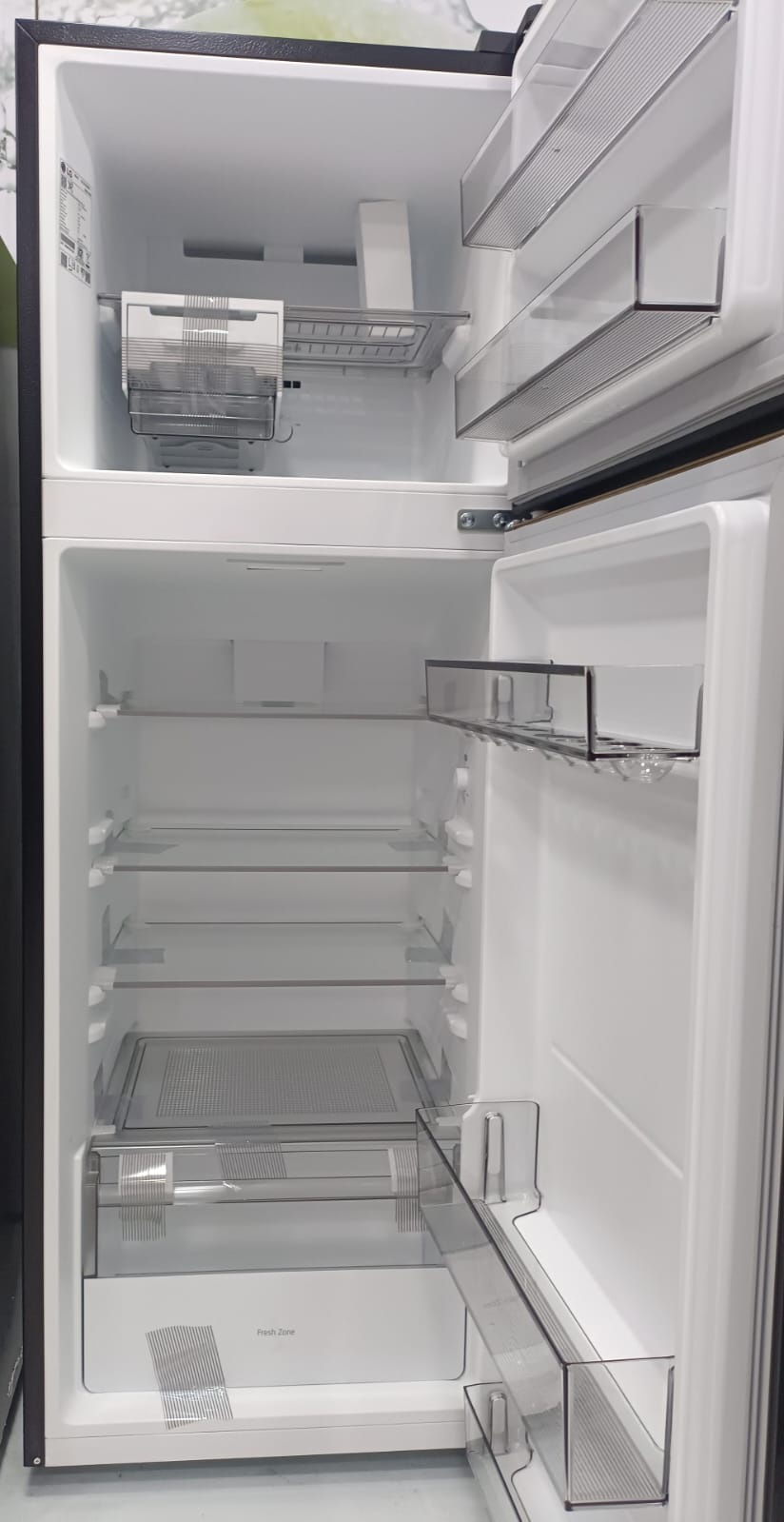 LG GLT2516WXRO 251L 1 Star Frost Free Double Door Refrigerator with Smart Inverter Compressor, Multi Air Flow & Twist Ice Maker Radiant onyx Mahajan Electronics Online