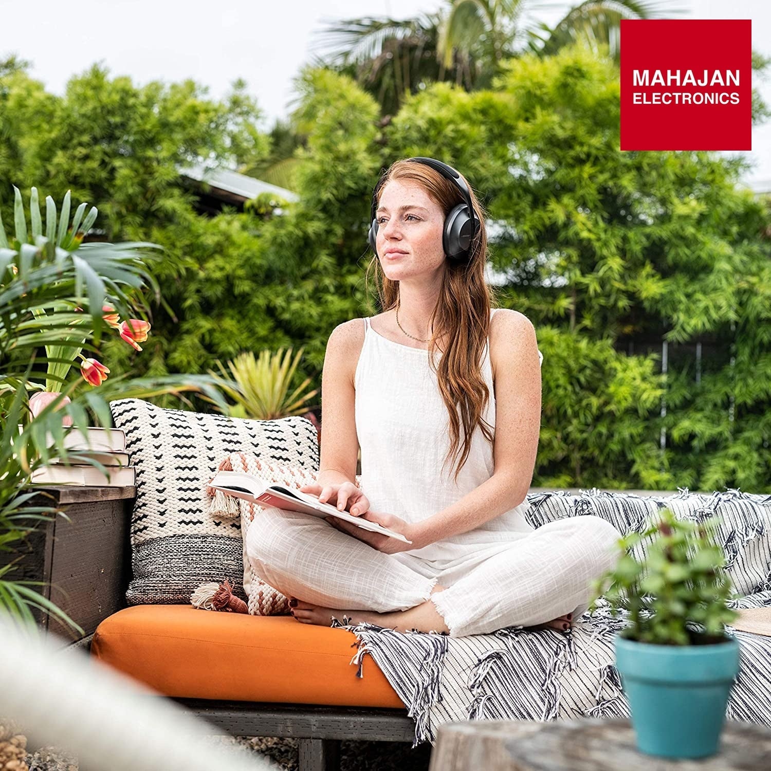 Bose Noise Cancelling 700 Bluetooth Wireless Over Ear Headphones with Mic for Clear Calls & Alexa Enabled and Touch Control, (Black) 794297-0100 - Mahajan Electronics Online
