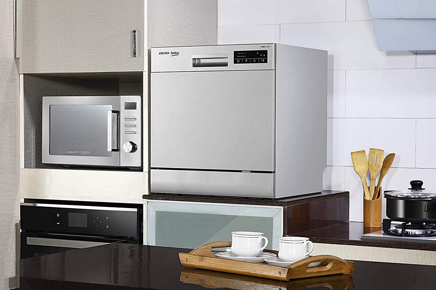 Voltas Beko 8 Place Settings Table Top Dishwasher DT8S Silver